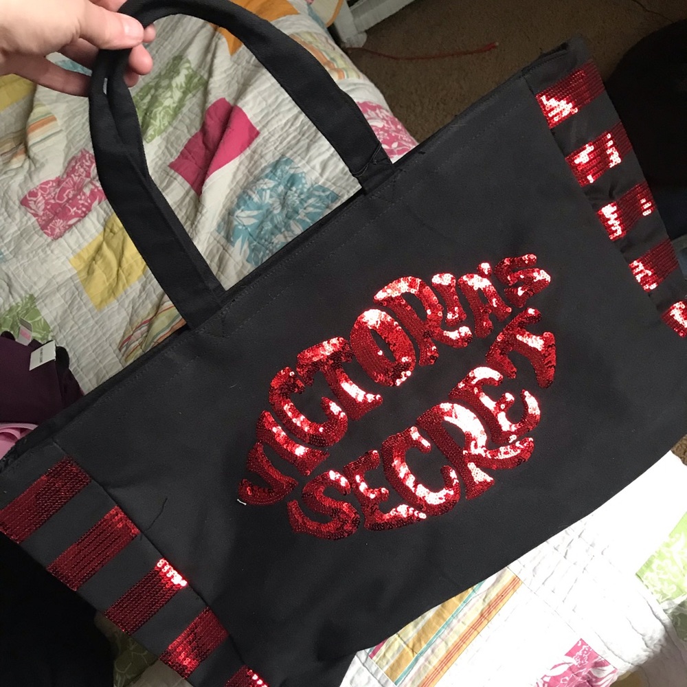 Victoria’s Secret tote bag/weekender